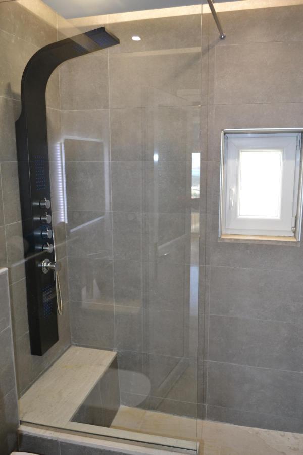 Stergiou Luxury Apartments With Shared Pool Ανάβυσσος Εξωτερικό φωτογραφία